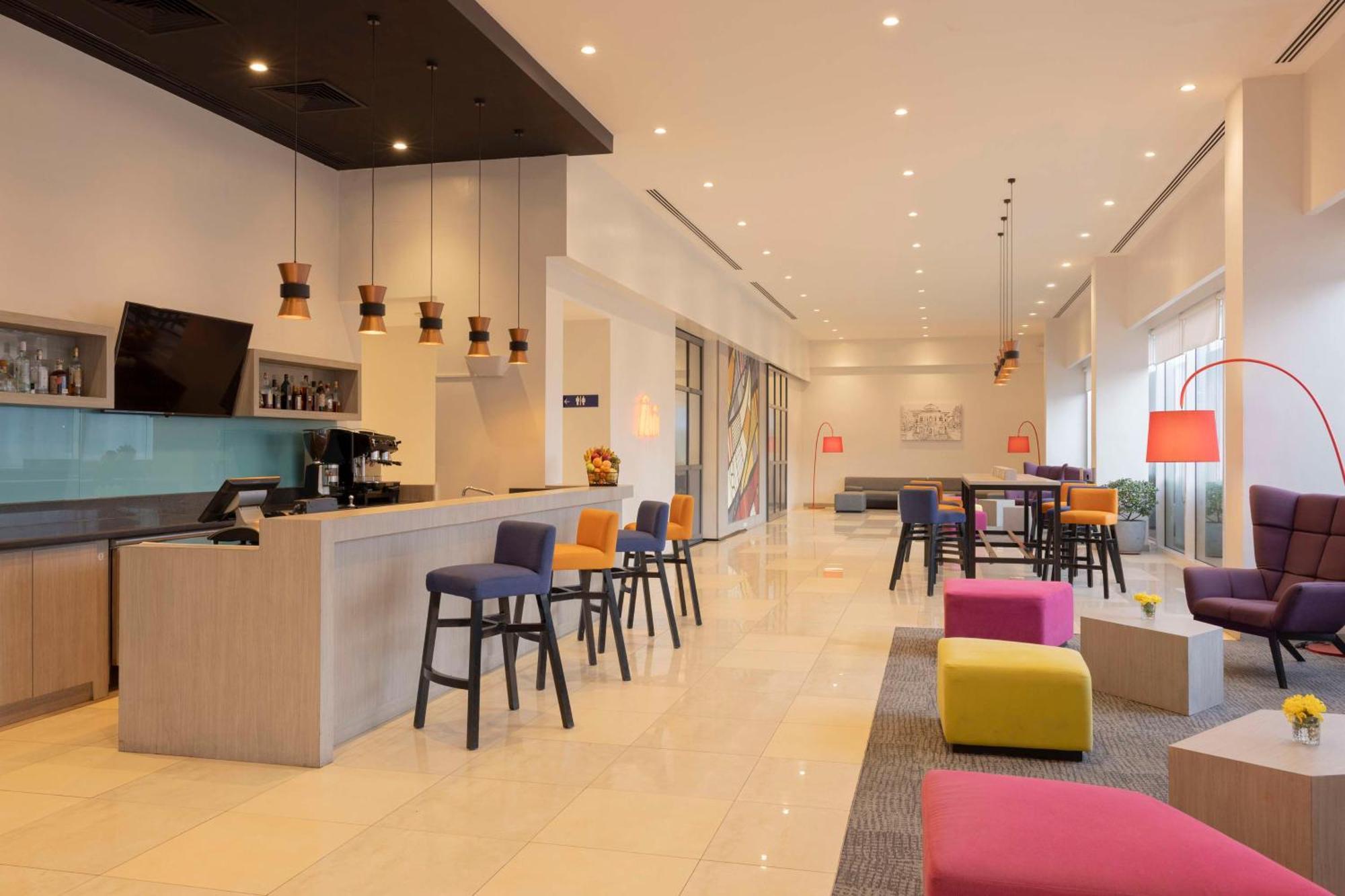 Park Inn By Radisson Iloilo Exterior foto